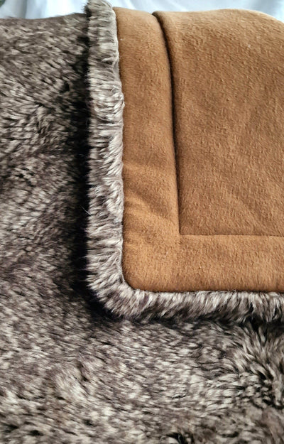 MARCUS Cashmere and luxurious Faux Fur- Feline Dream Cat Bed